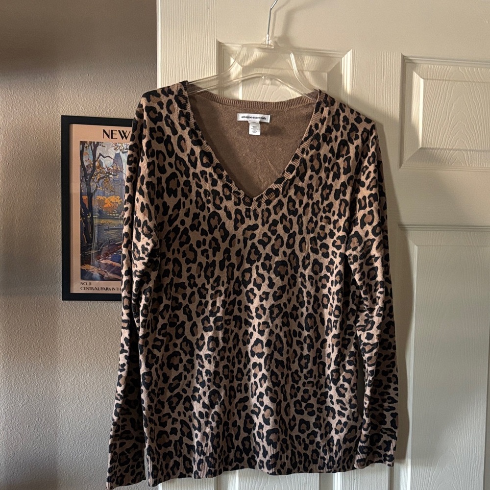 Amazon Essentials Tan Sweater